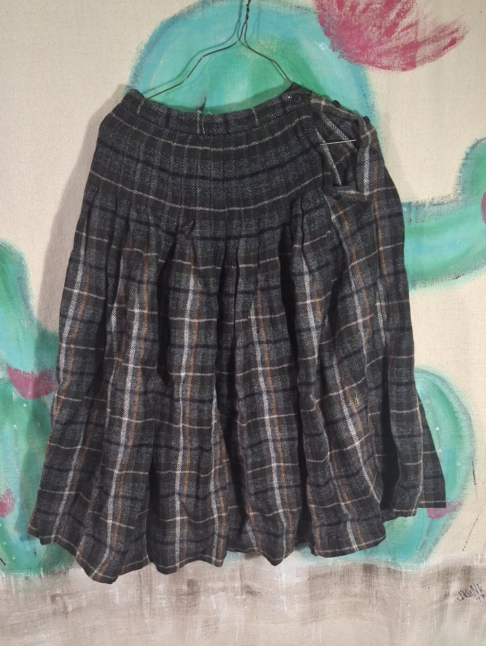 Vintage Plaid A-Line 100% Wool Skirt in Charcoal and Brown JAEGER 6